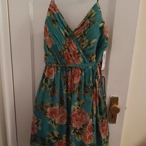 NWT green floral party dress